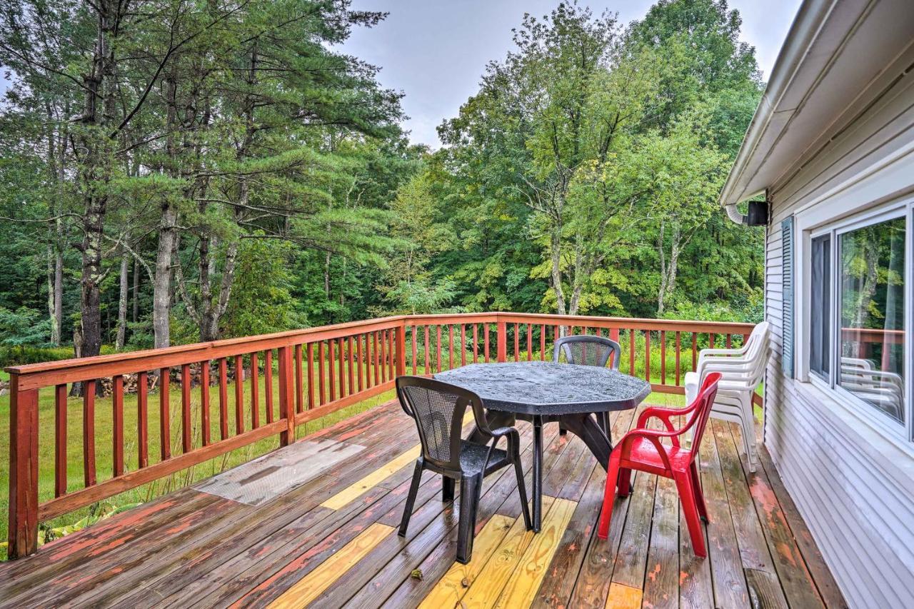 Secluded Getaway Less Than 10 Mi To Saratoga Springs! Corinth Exterior foto