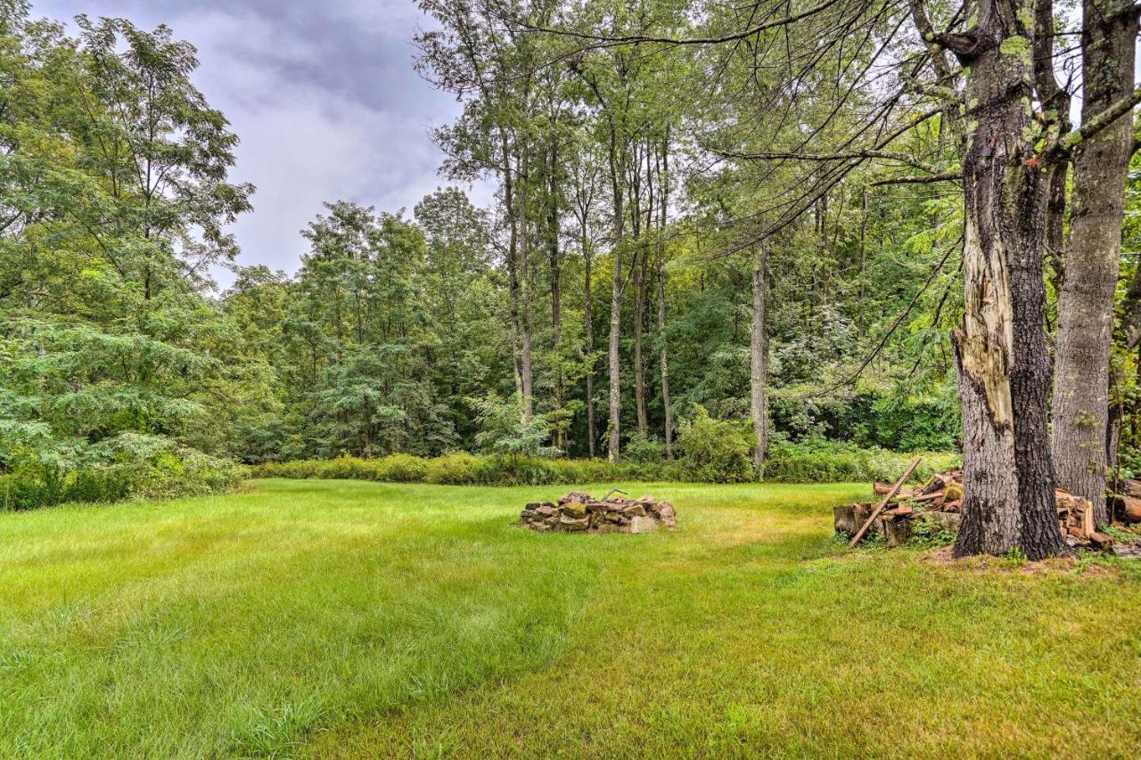 Secluded Getaway Less Than 10 Mi To Saratoga Springs! Corinth Exterior foto
